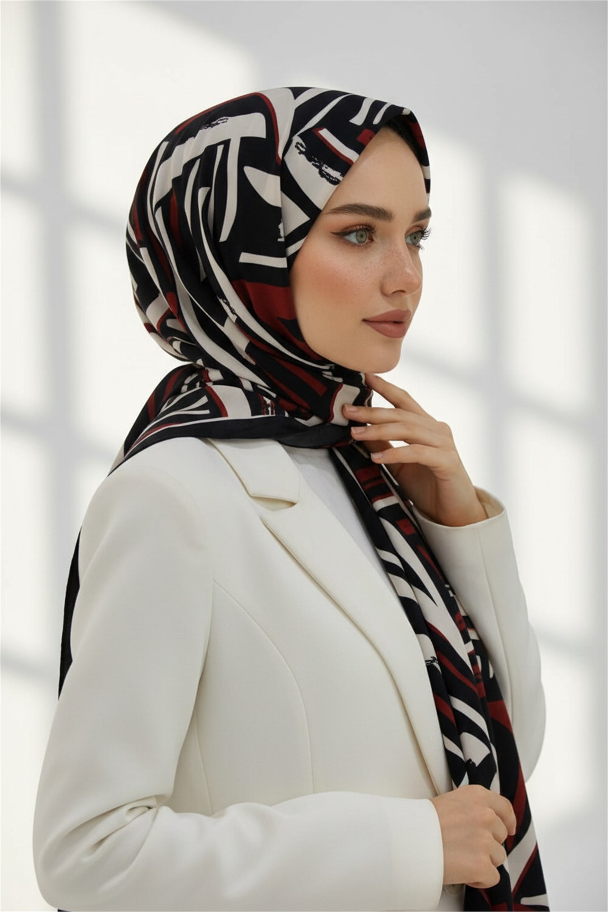 KREP ÇİZGİ DESENLİ BORDO RENKLİ 75X195 KIRIŞMAZ ŞAL