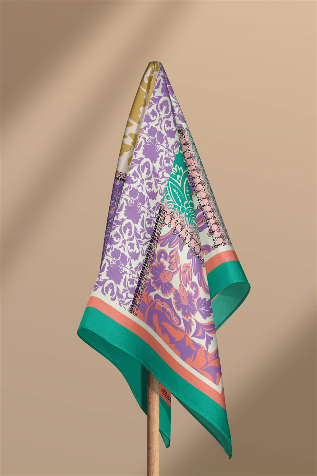 G23 PATCHWORK BANDANA