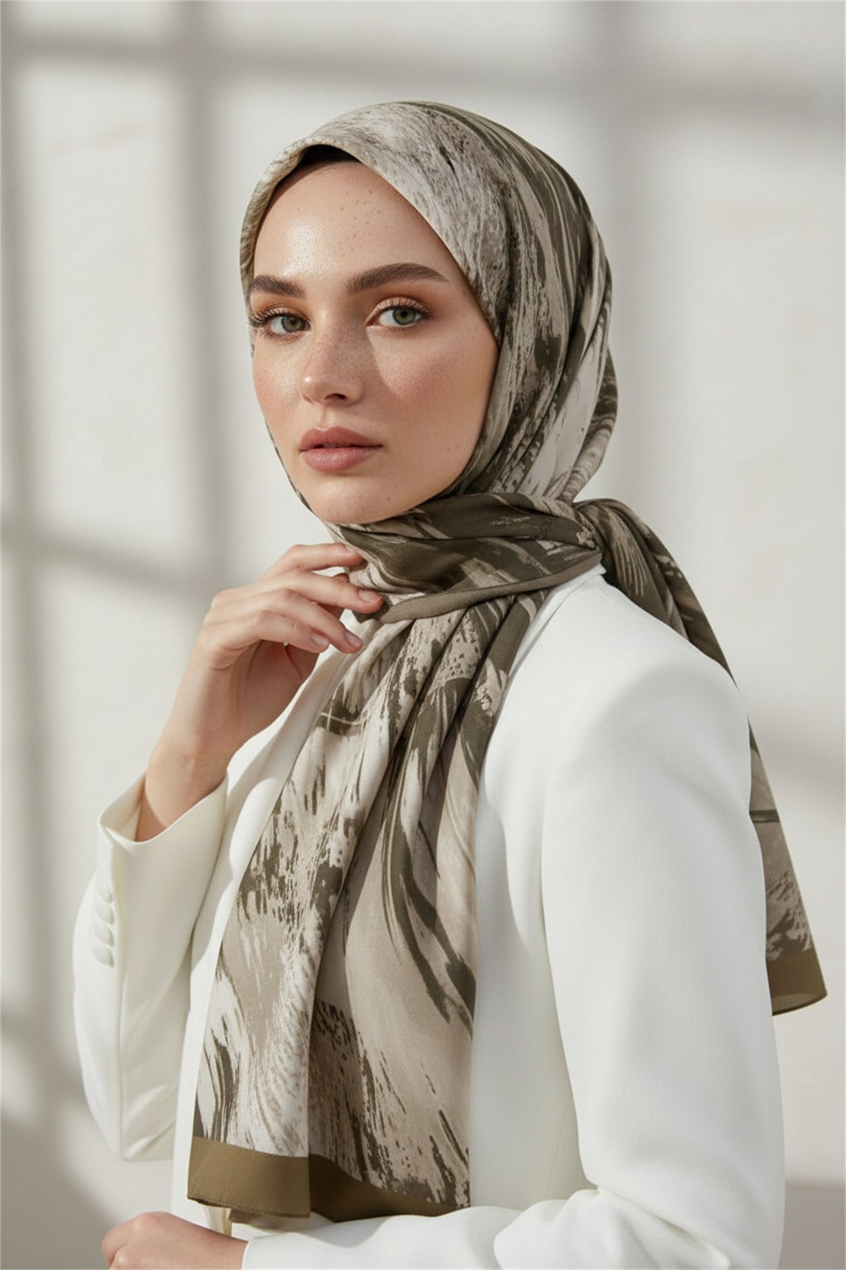 KREP FIRÇA DESENLİ VİZON RENKLİ 75X195 KIRIŞMAZ ŞAL
