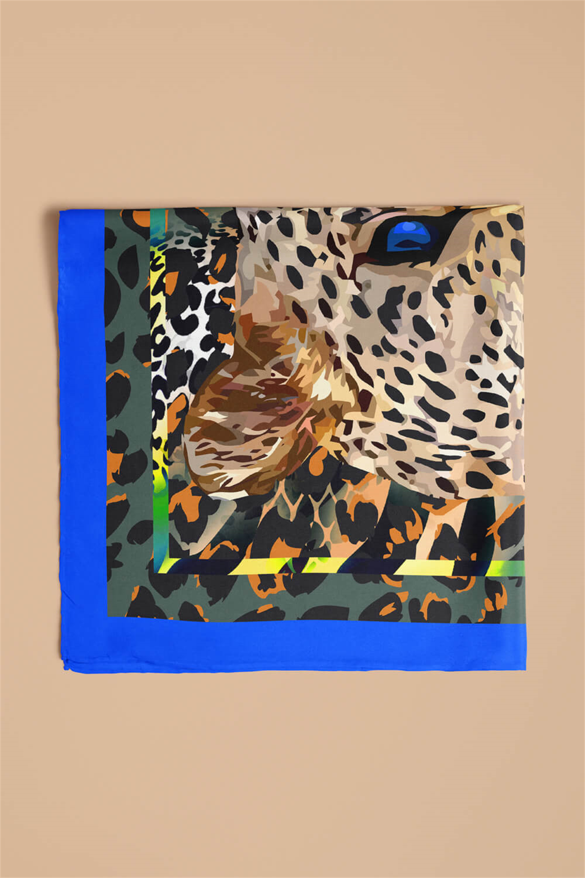 Kadın Krem Kahve Kaplan Desenli 50x50 Bandana