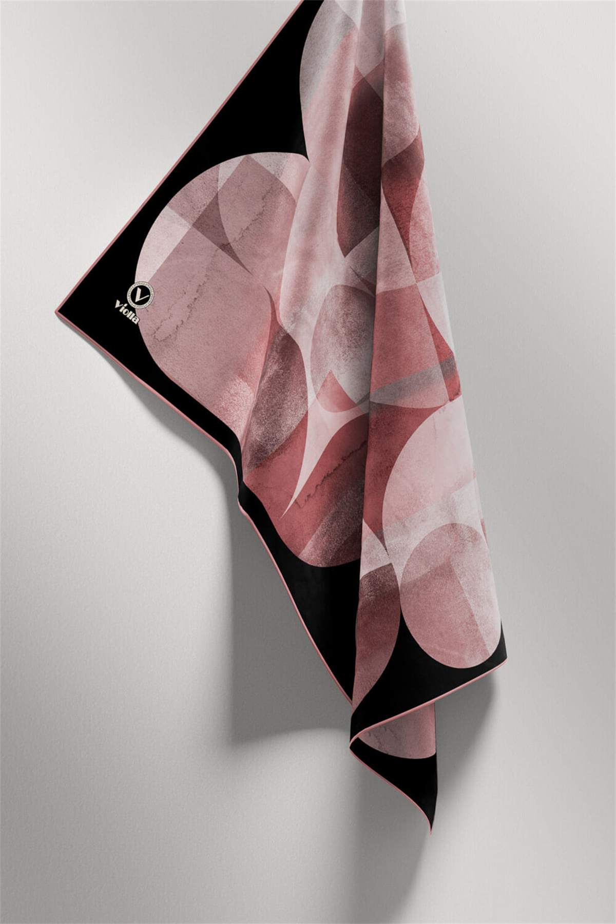 Twill Geometrik Desenli Pudra Renkli 90x90 Eşarp (İpek İçermez)Kenar Dikiş Şekli El Dikişli