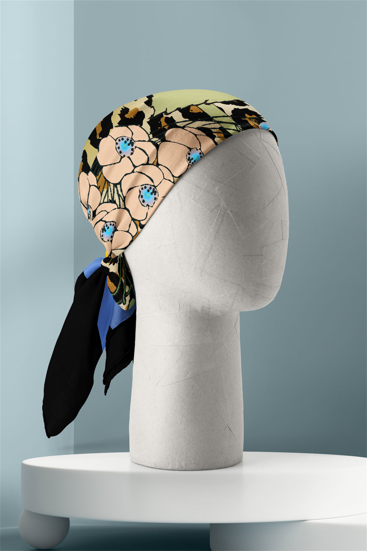 B96 Kadın Sarı Çiçek Desenli 50x50 Bandana