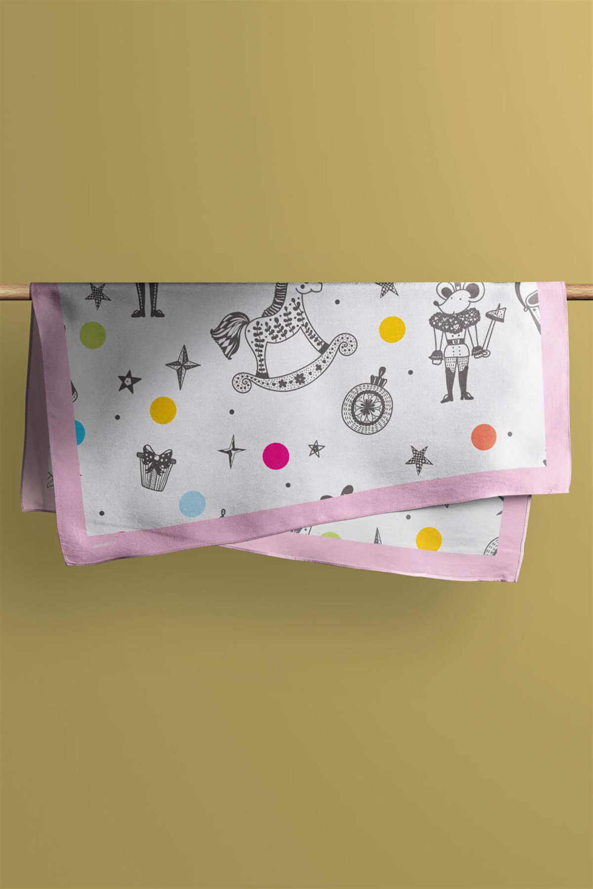 Violla Y38 Kadın Comics Desenli Bandana 50x50 Beyaz DG0195-22