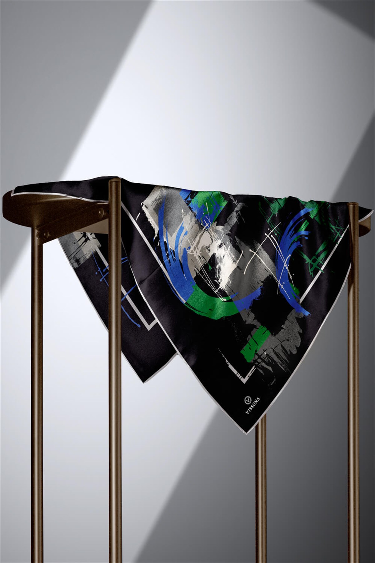 %100 Twill İpek Geometrik Desenli Saks - Zümrüt Yeşili Renkli 90x90 Eşarp Dikim Şekli : El Dikişi