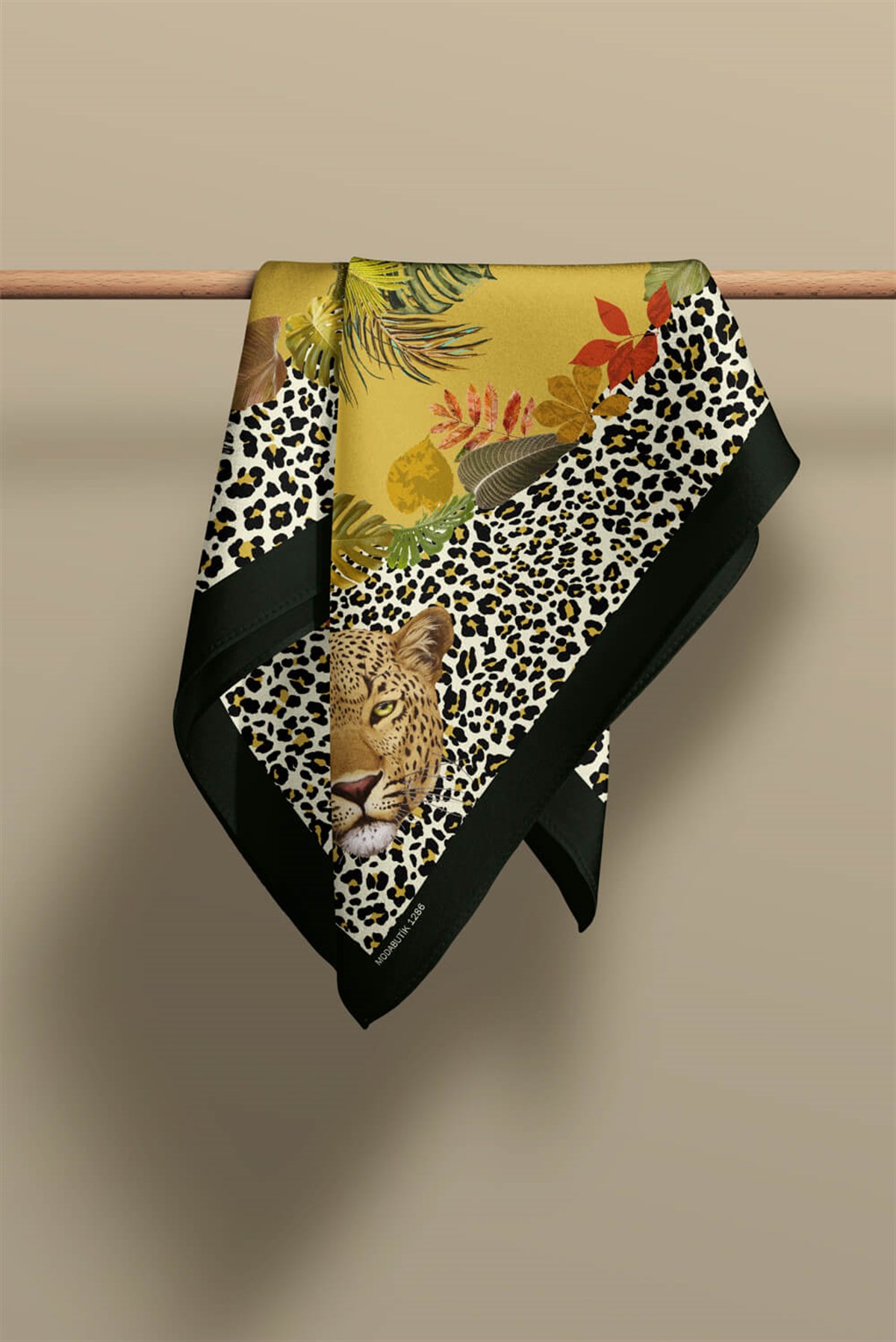 Violla Z17 Kadın Sarı Kaplan Desenli 50x50 Bandana HYL DG01286-22