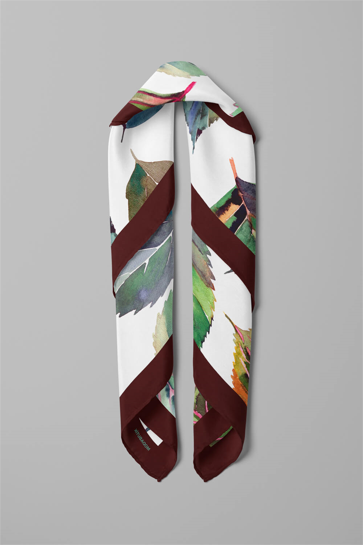 Y7 Kadın Yaprak Desenli Bandana 50x50 Yeşil Beyaz DG0478-22