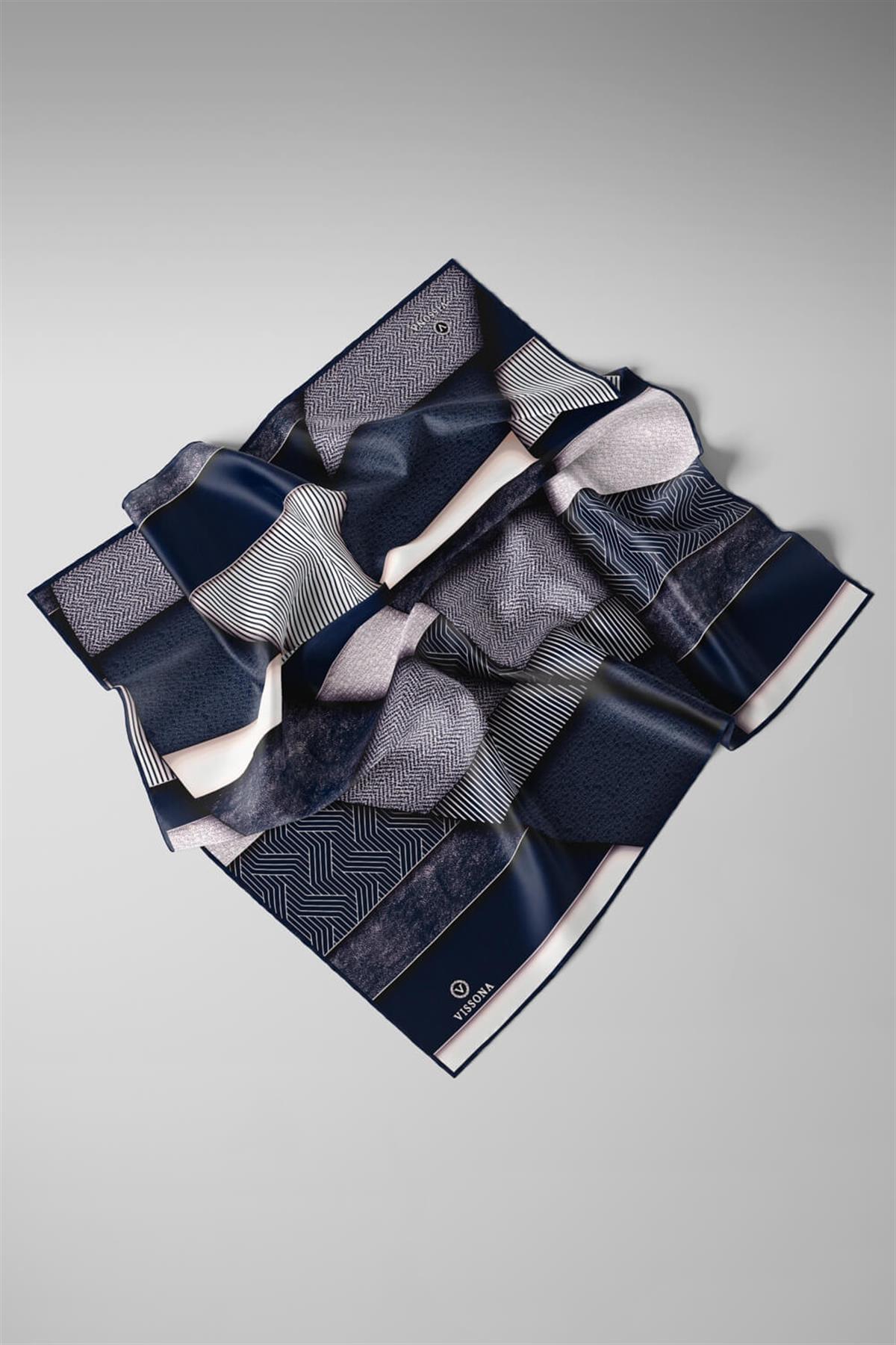 %100 Twill İpek Dokulu ve Geometrik Desenli Lacivert - Krem Renkli 90x90 Eşarp Dikim Şekli : El Dikişi