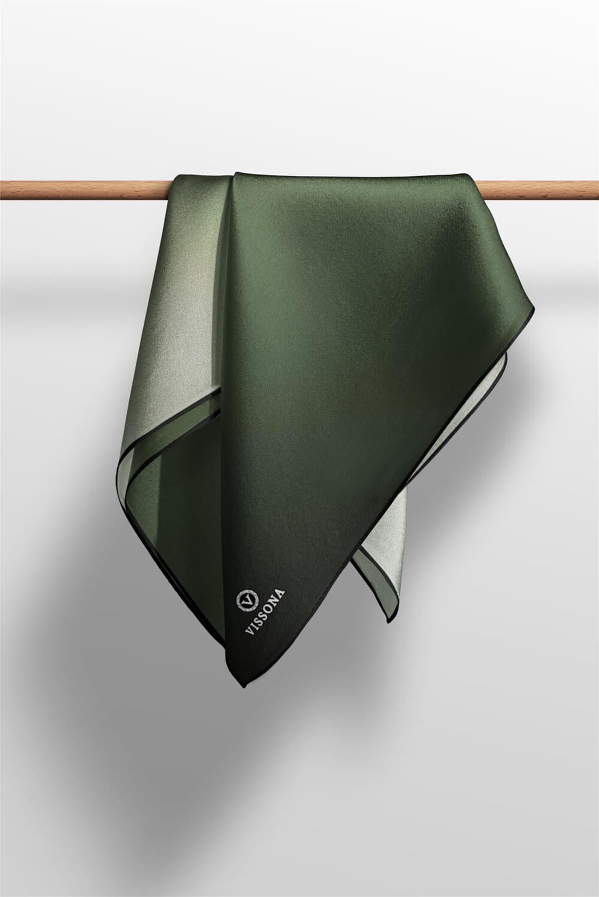 %100 Twill İpek Degrade Desenli Haki Renkli 90x90 Eşarp Dikim Şekli : El Dikişi