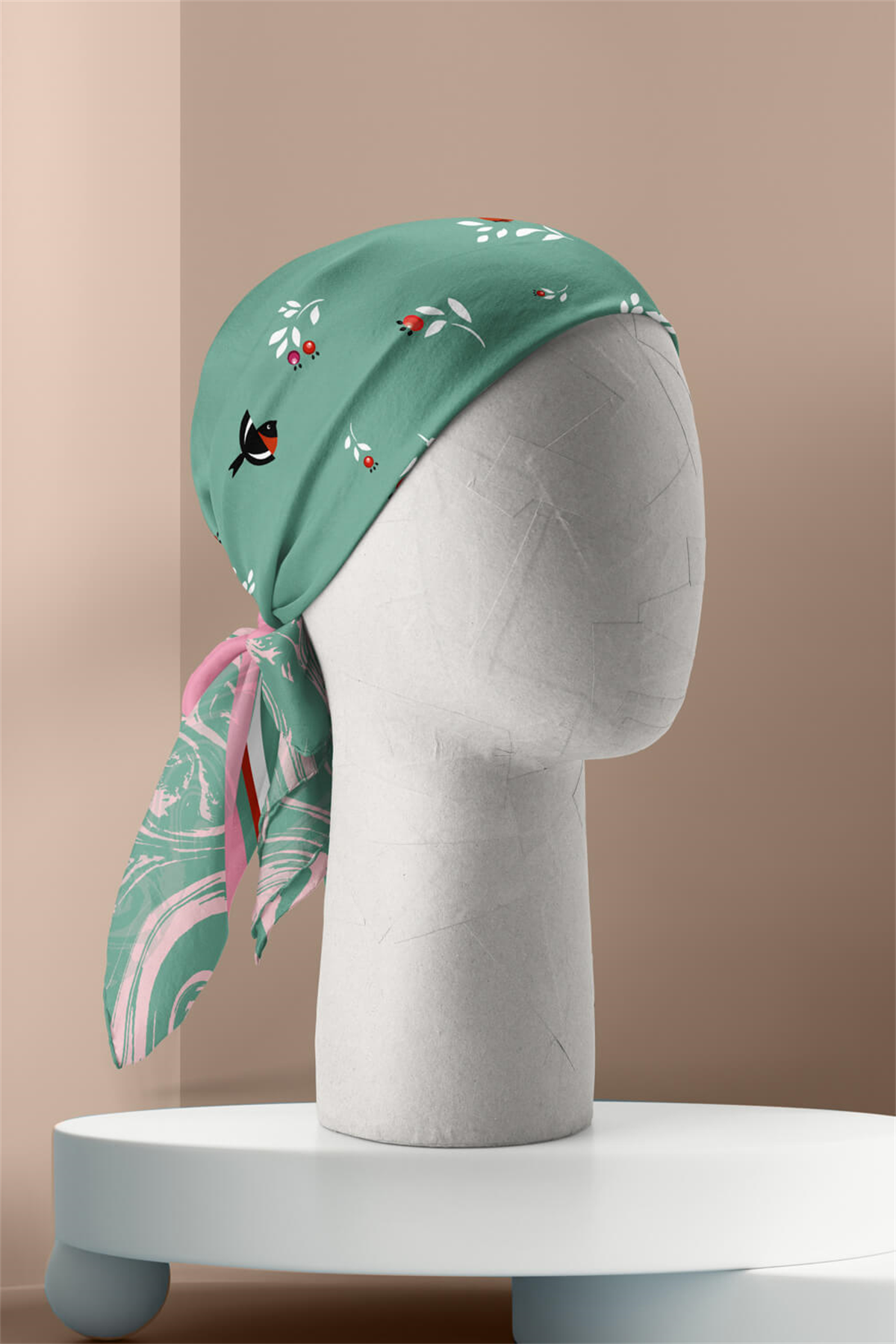 F115 ÇITIR RETRO DESENLİ BANDANA DG12076