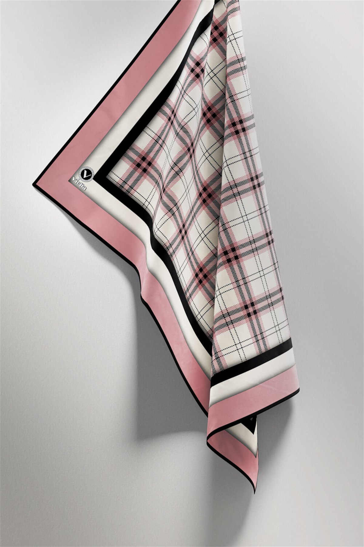 Twill Ekose Desenli Pudra Renkli 90x90 Eşarp (İpek İçermez) Kenar Dikiş Şekli El Dikişli