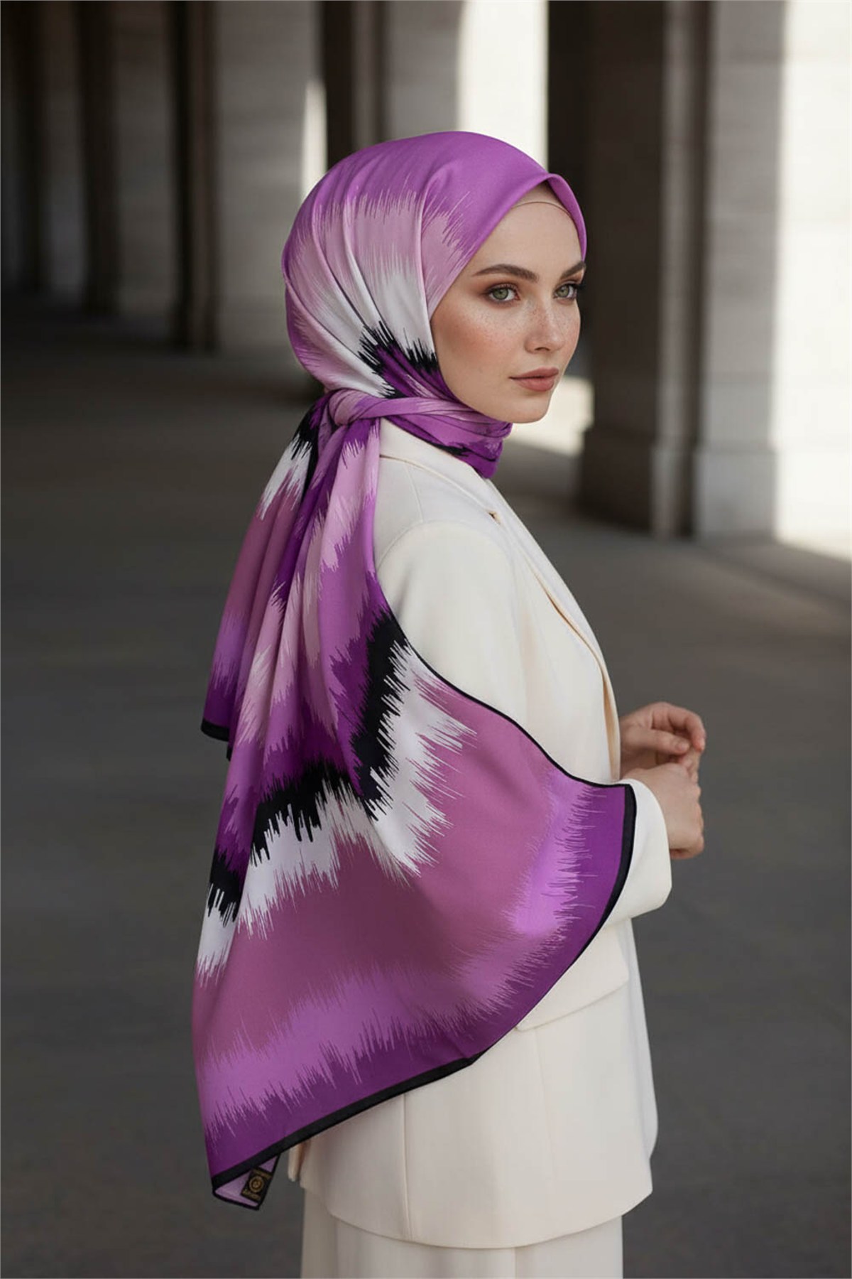KREP FREKANS DESENLİ MOR RENKLİ 75X195 KIRIŞMAZ ŞAL