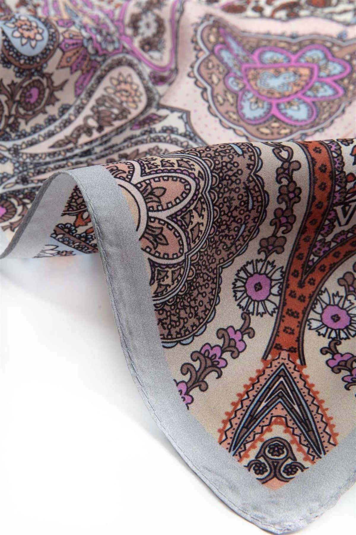 100% İpek Etro Desenli Gri Renkli 92x210 Şal