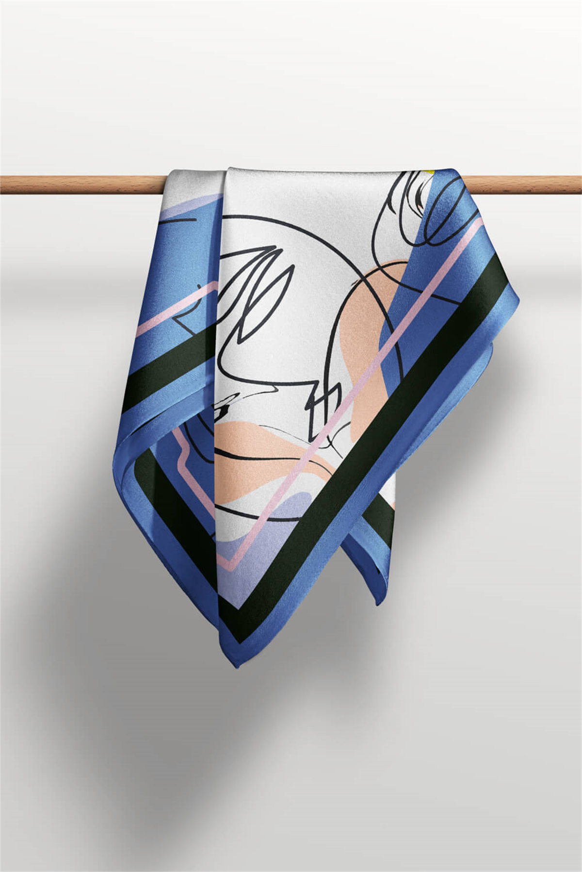 A57 Kadın Turuncu Beyaz Silüet Desenli 50x50 Bandana HYL DG01438-22