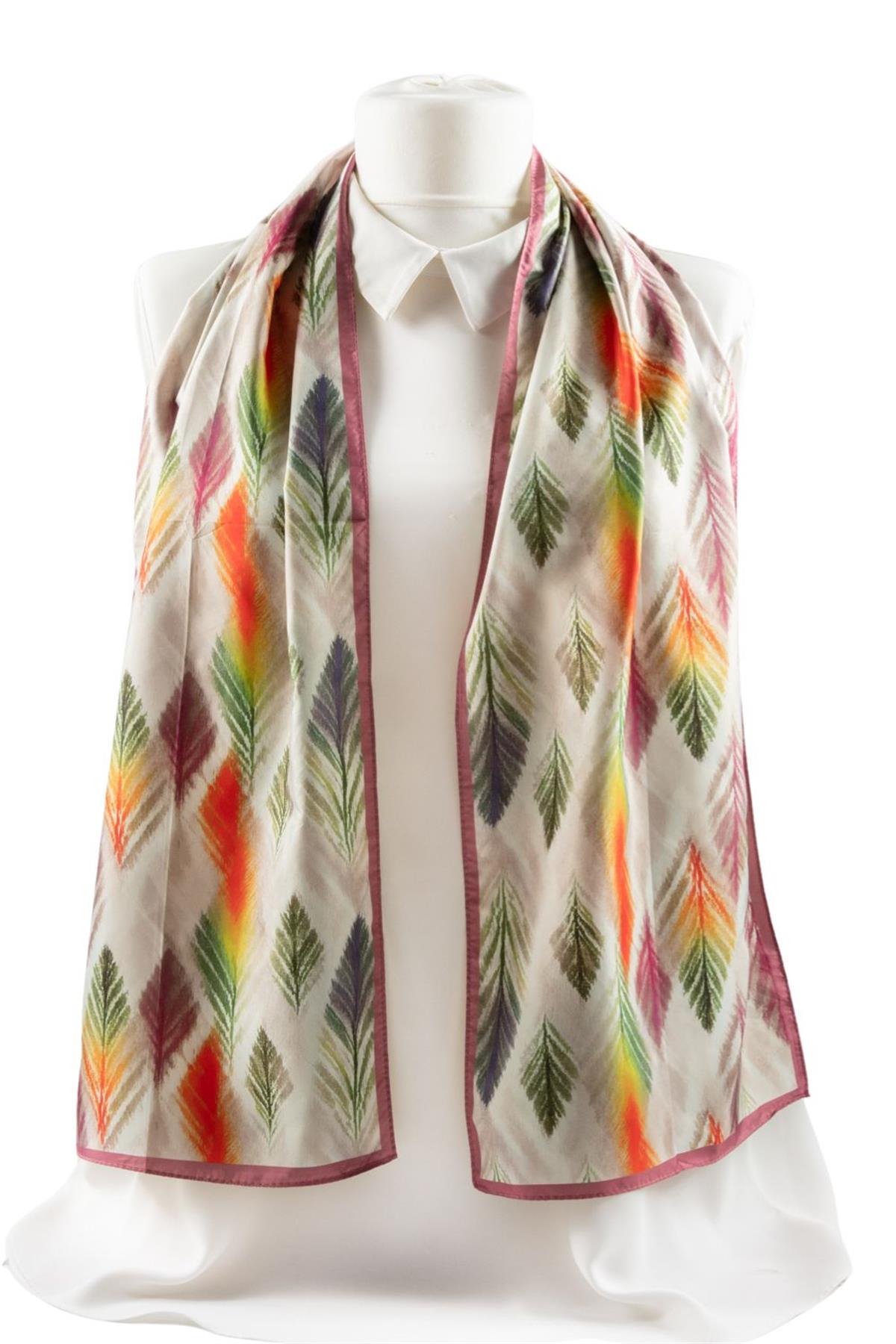 Modabutik Yaprak Desenli Fular