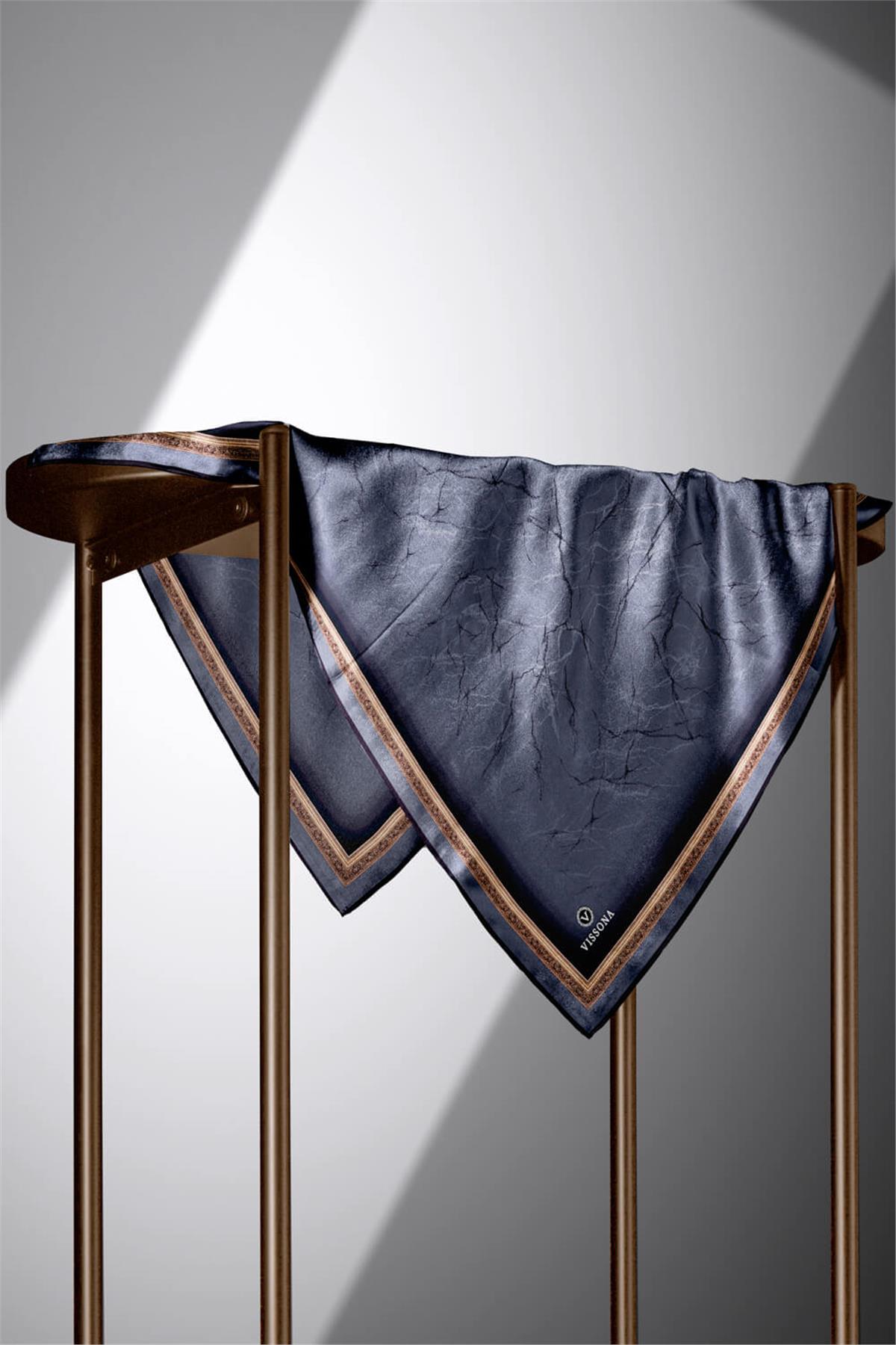 %100 Twill İpek Mermer Desenli Gri Renkli 90x90 Eşarp Dikim Şekli : El Dikişi