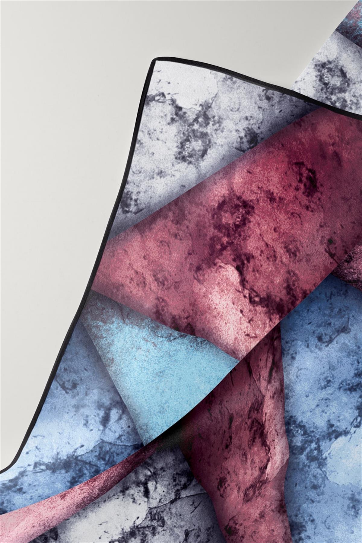 %100 Twill İpek Dokulu Ve Geometrik Desenli Gül Kurusu - İndigo Renkli 90x90 Eşarp Dikim Şekli : El Dikişi