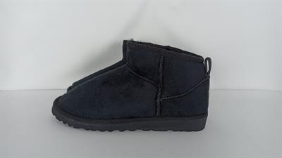 Siyah Ugg