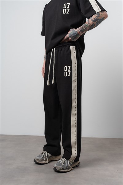 Erkek 07 Şerit Detaylı Baggy Eşofman Altı Siyah