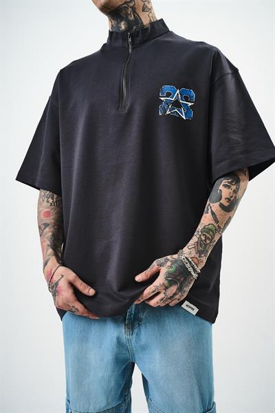 Erkek 22 Baskılı Yarım Fermuarlı Oversize T-Shirt füme