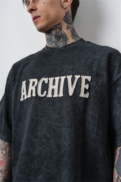 Erkek Archive Nakışlı Yıkamalı Oversize T-Shirt Siyah