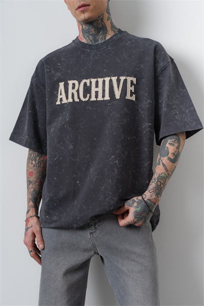 Erkek Archive Nakışlı Yıkamalı Oversize T-Shirt Füme