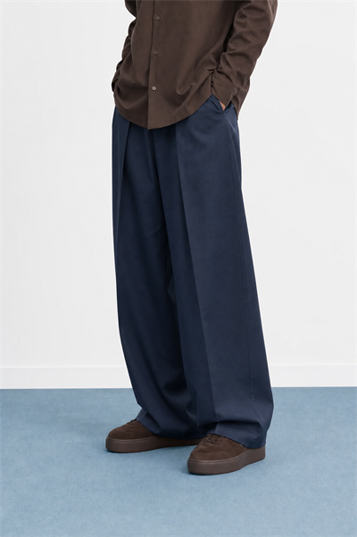 Erkek Derin Pileli Kumaş Baggy Pantolon Lacivert
