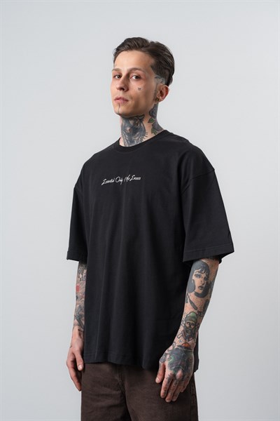 Erkek Essential Nakış Detaylı Oversize T-Shirt Siyah