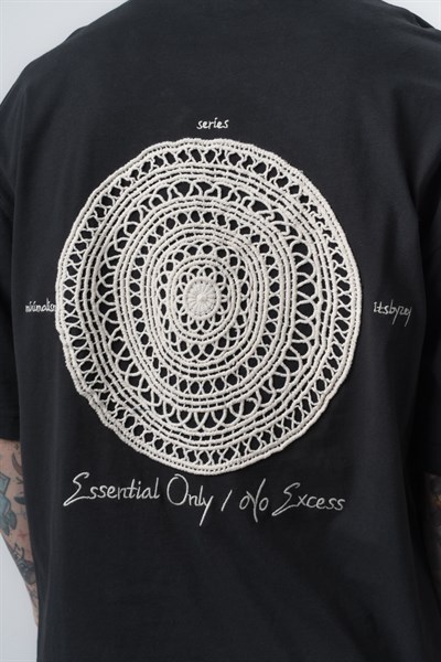Erkek Essential Nakış Detaylı Oversize T-Shirt Siyah
