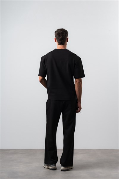 Erkek Far From Basic Şerit Detaylı Regular Fit T-Shirt Pantolon Takım Siyah