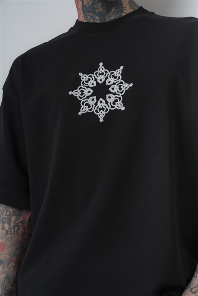 Erkek Itsbyzey Nakışlı Oversize T-Shirt Siyah