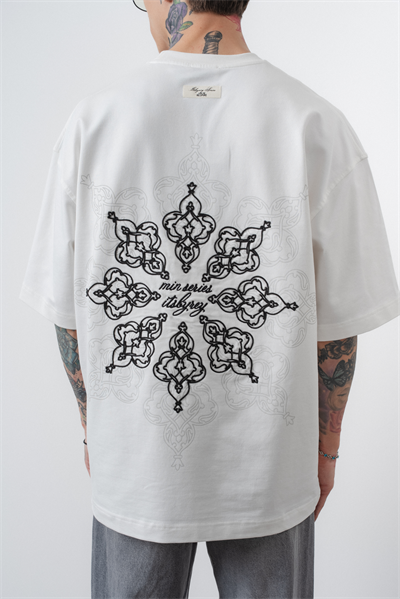 Erkek Itsbyzey Nakışlı Oversize T-Shirt Beyaz