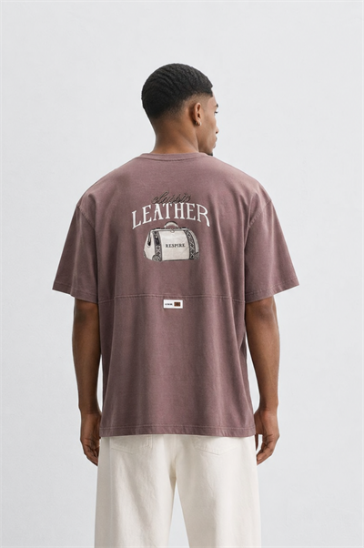 Erkek Leather Baskılı Oversize T-Shirt Kahve