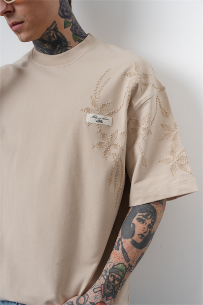 Erkek Minimalism Series Nakışlı Oversized T-Shirt Bej