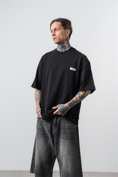 Erkek Minimalism Series Nakışlı Oversized T-Shirt Siyah