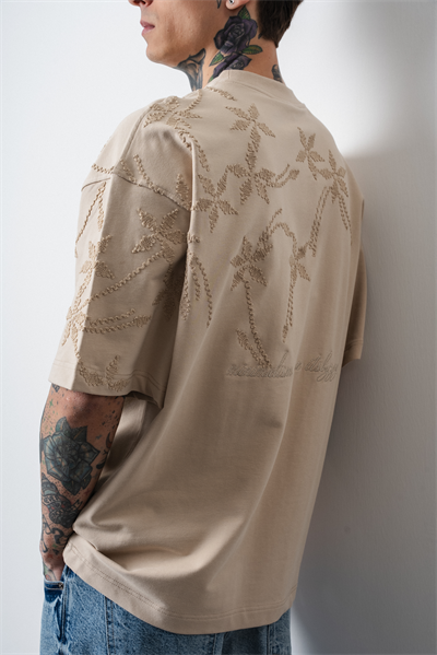 Erkek Minimalism Series Nakışlı Oversized T-Shirt Bej