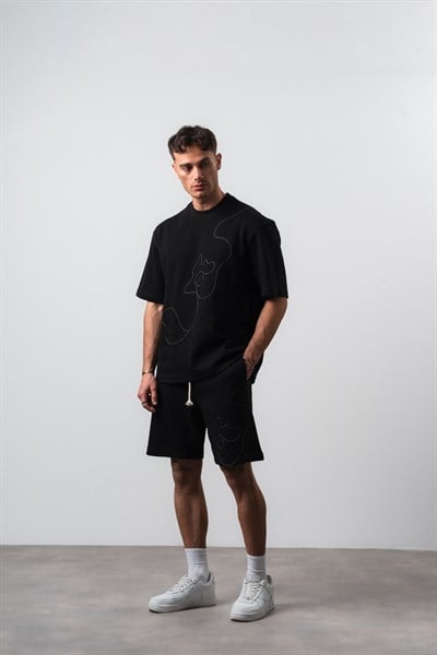 Erkek Nakış Detaylı Regular Fit T-Shirt Şort Takım Siyah