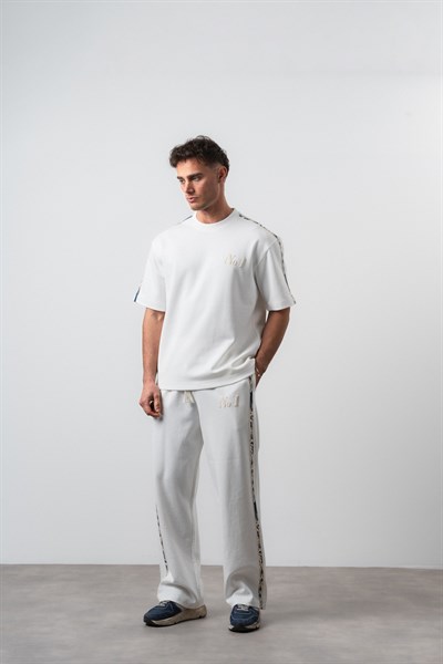 Erkek No1 Şerit Detaylı Regular Fit T-Shirt Pantolon Takım Ekru