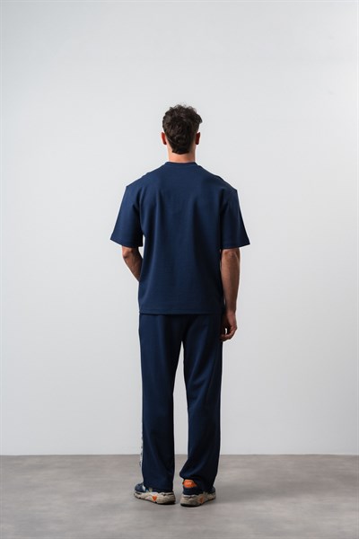 Erkek No1 Şerit Detaylı Regular Fit T-Shirt Pantolon Takım Lacivert