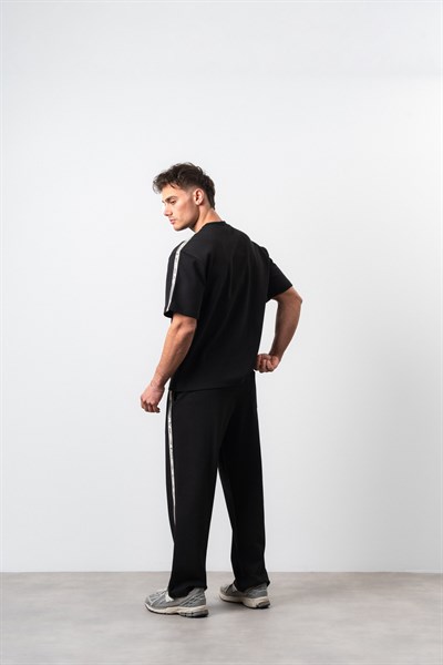 Erkek No1 Şerit Detaylı Regular Fit T-Shirt Pantolon Takım Siyah
