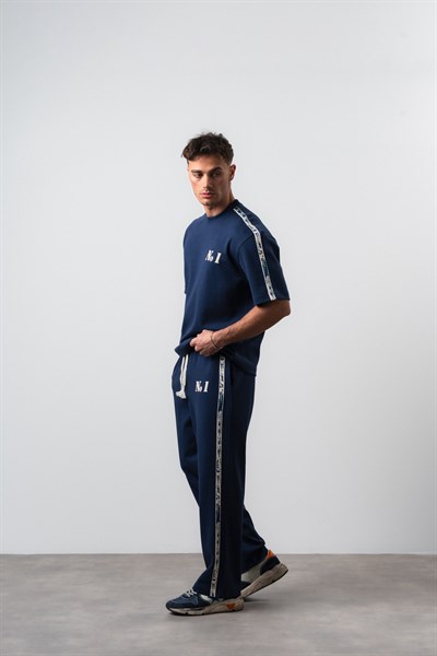 Erkek No1 Şerit Detaylı Regular Fit T-Shirt Pantolon Takım Lacivert