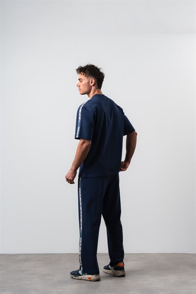Erkek No1 Şerit Detaylı Regular Fit T-Shirt Pantolon Takım Lacivert