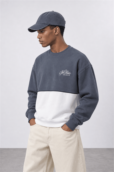 Erkek Not Basic Project Nakışlı Oversize Sweatshirt Füme