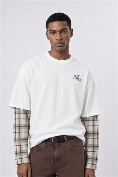 Erkek Now Or Never Nakışlı Double Sleeve Oversize Sweatshirt Ekru