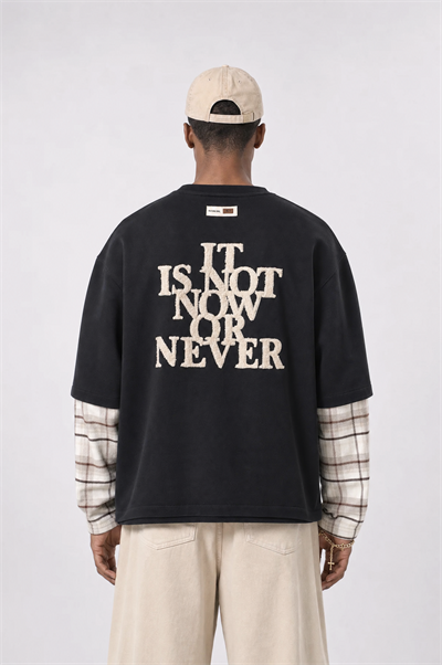 Erkek Now Or Never Nakışlı Double Sleeve Oversize Sweatshirt Siyah