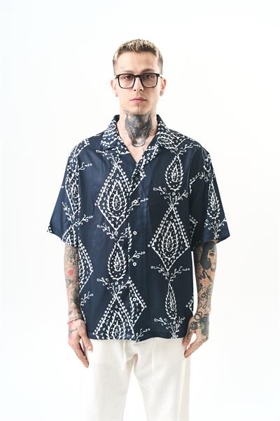 Erkek Pais Pattern Baskılı Oversize Gömlek Beyaz