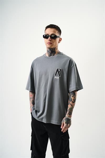 Erkek R Creative Nakışlı Oversize T-Shirt Füme