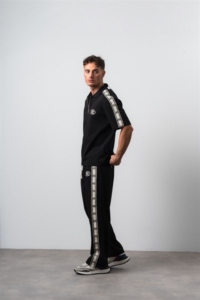 Erkek R Şerit Detaylı Regular Fit T-Shirt Pantolon Takım Siyah