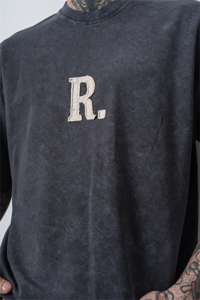 Erkek Revere Nakışlı Yıkamalı Oversize T-Shirt Füme