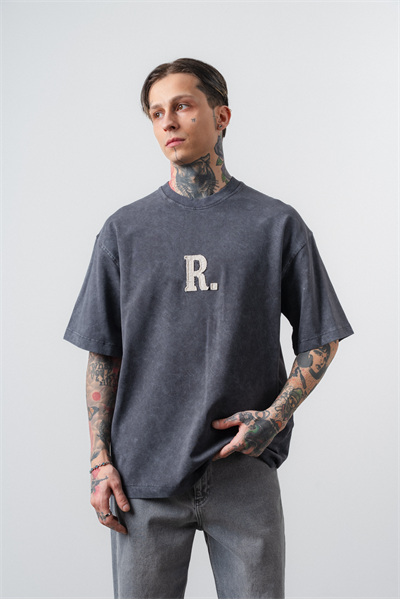 Erkek Revere Nakışlı Yıkamalı Oversize T-Shirt Füme