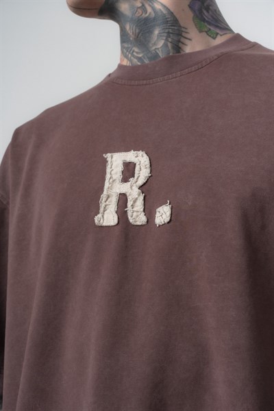 Erkek Revere Nakışlı Yıkamalı Oversize T-Shirt Kahve